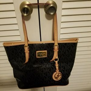 Mk purse